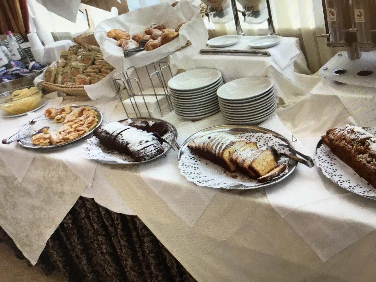 Grand Eurhotel Montesilvano Marina Dış mekan fotoğraf